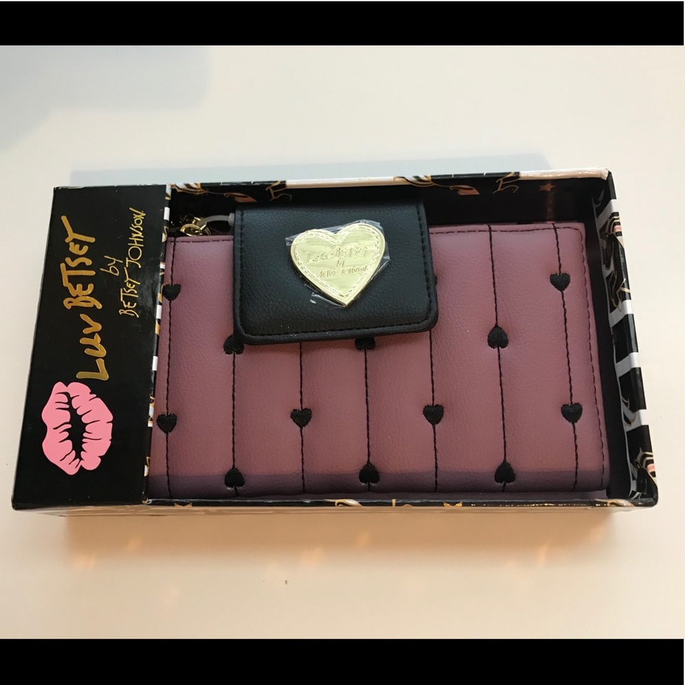 Luv Betsey Johnson Wallet